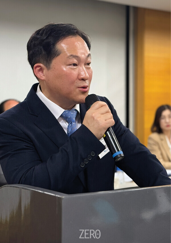 ▲대한치과기공학회 이정수 학회장 당선